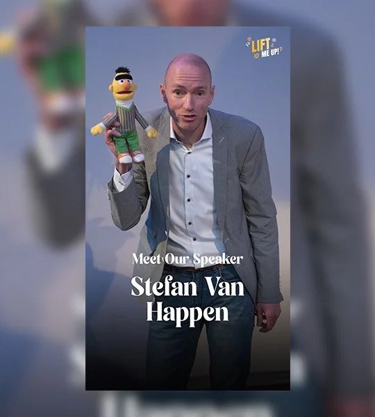 Stefan Van Happen, speaker with puppet.